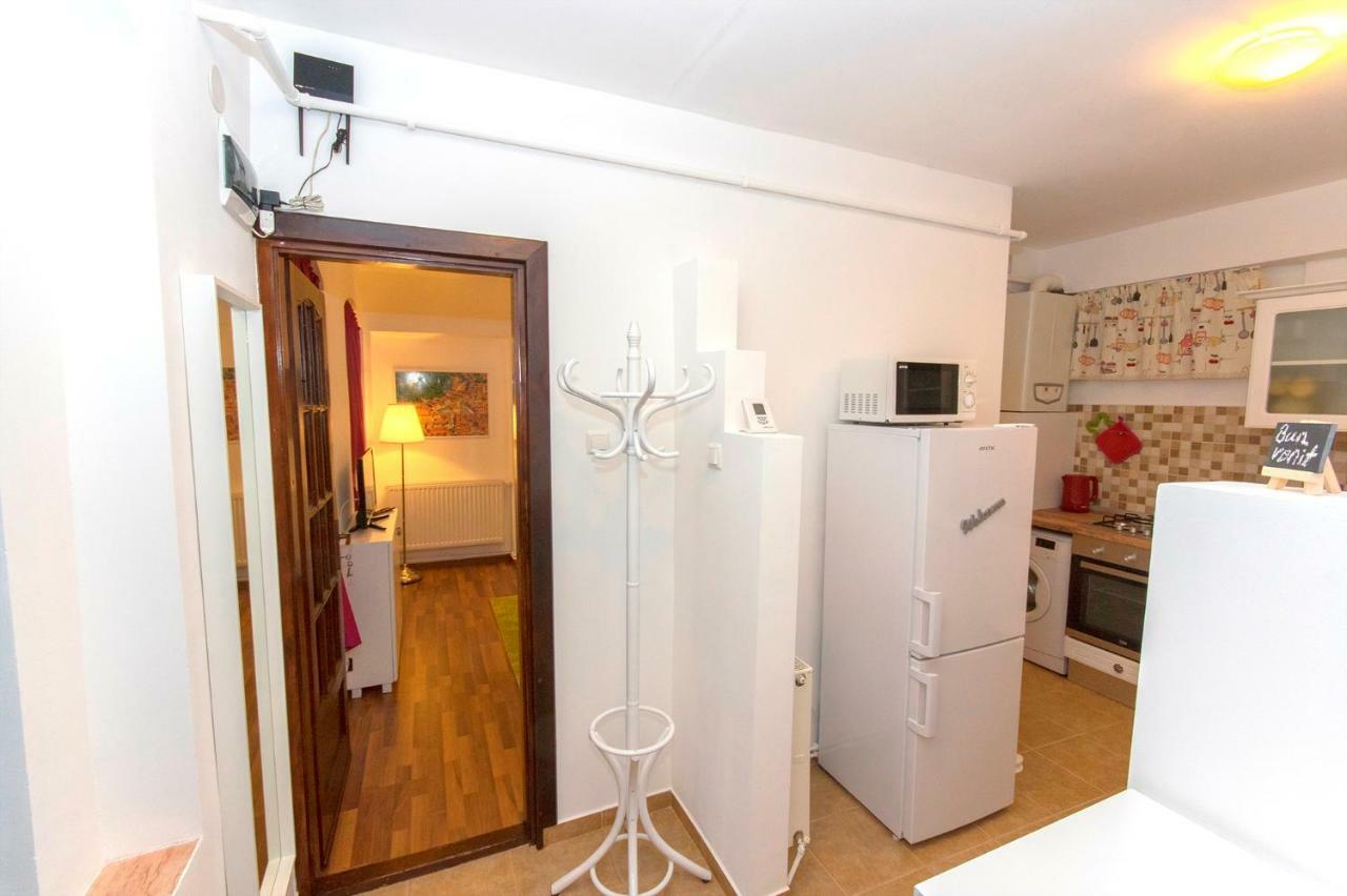 Ava'S Home Brasov Luaran gambar