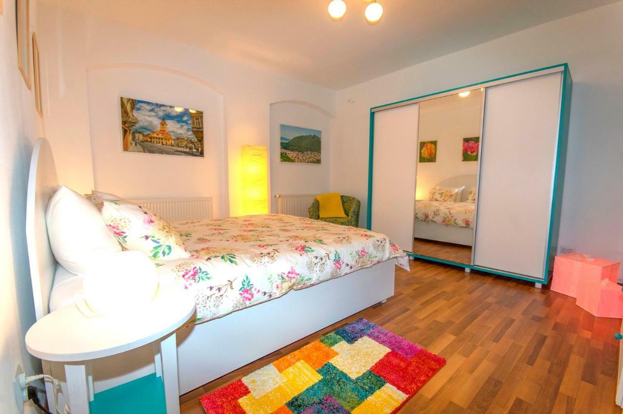 Ava'S Home Brasov Luaran gambar